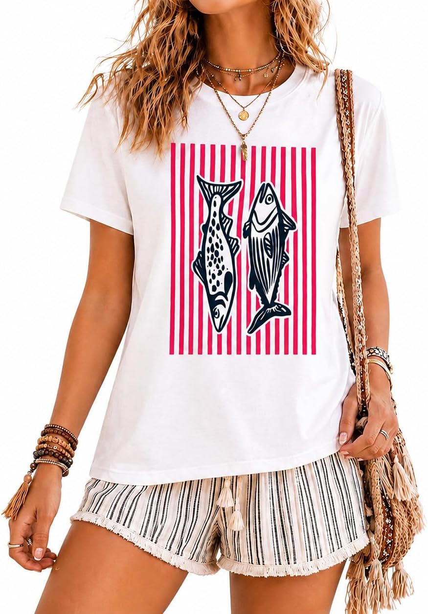 Cute Graphic Tees for Women Vintage Y2K Oversized Beach Shirt Baggy Summer Tops for Teens Preppy Clothes