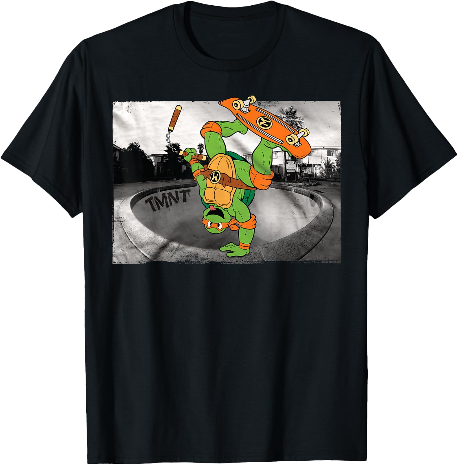 Teenage Mutant Ninja Turtles Michelangelo Skating T-Shirt T-Shirt